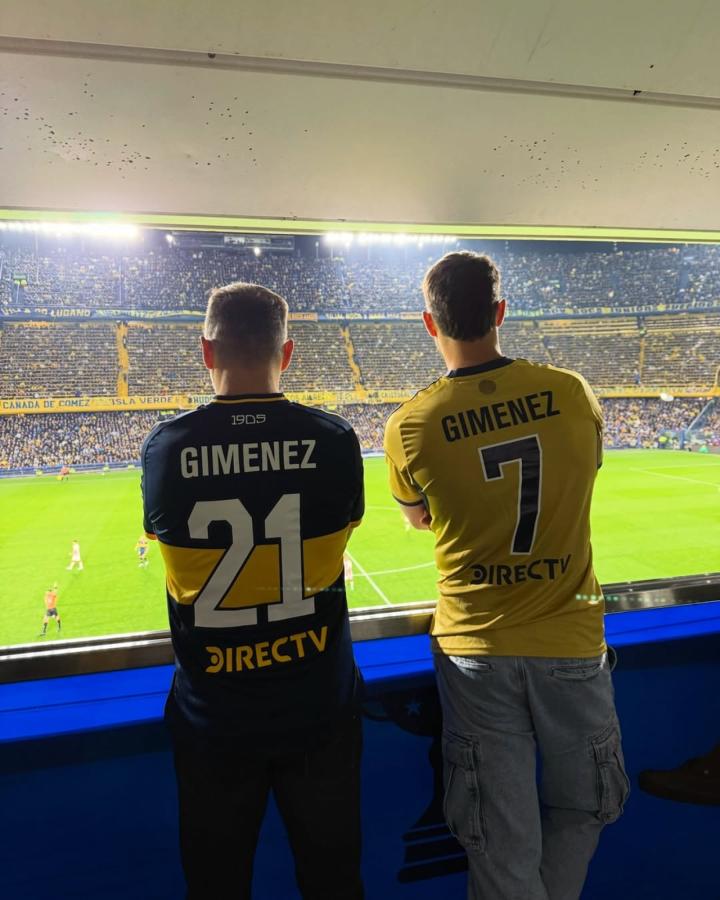 Imagen Santi Giménez visitó la Bombonera en julio pasado.