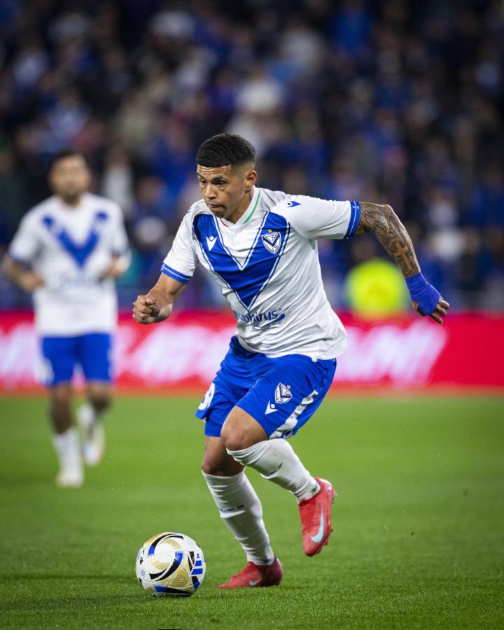 Imagen Imanol Machuca ya está listo para volver en Vélez. Irá al banco de suplentes.