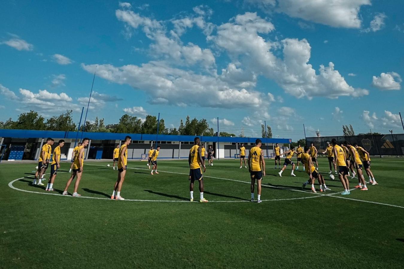 Imagen El plantel Xeneize trabajará del martes al viernes y entrará en vacaciones.