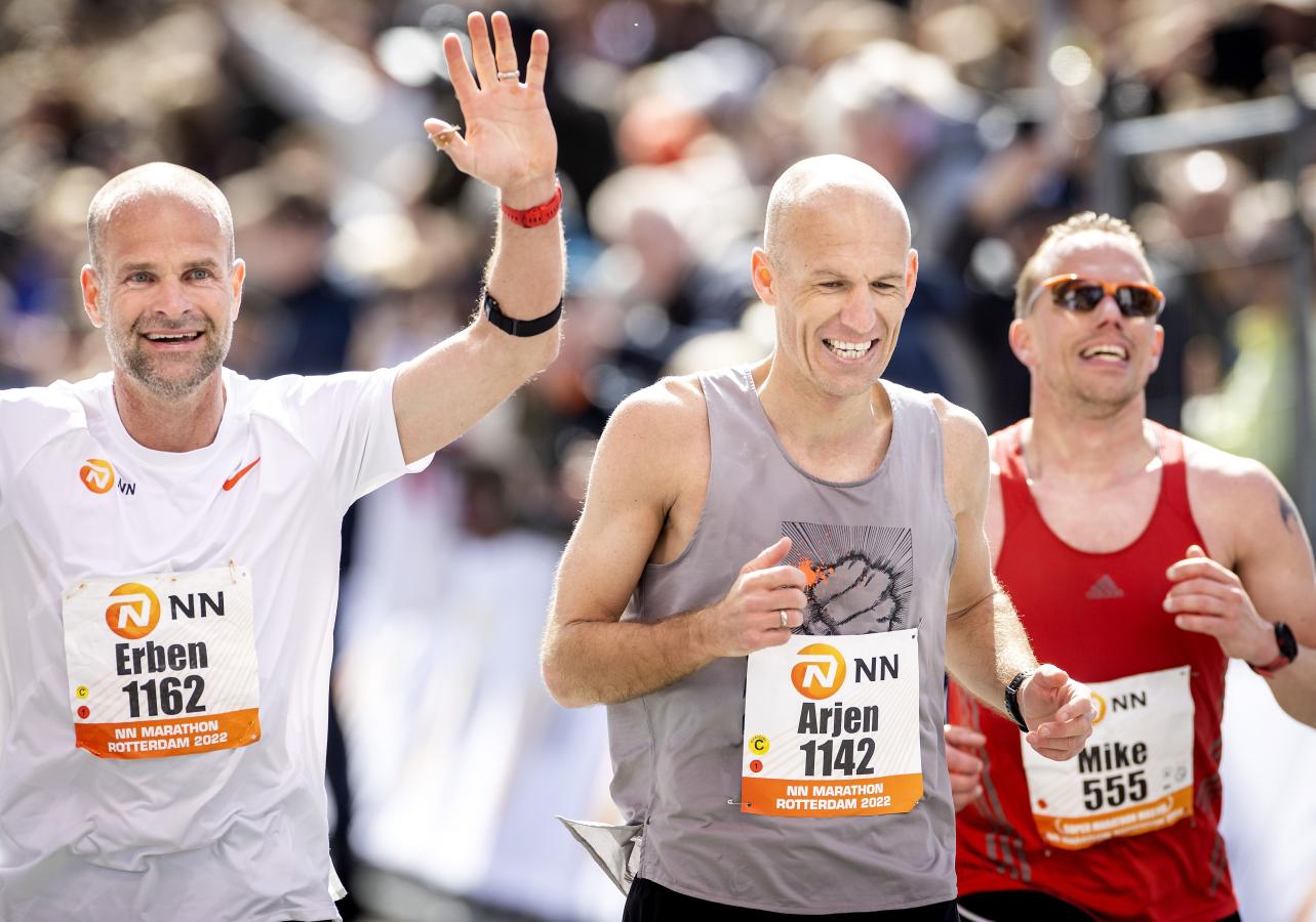 Imagen Robben corrió los 15 kilómetros de la Carrera de las Colinas en 55' 01".