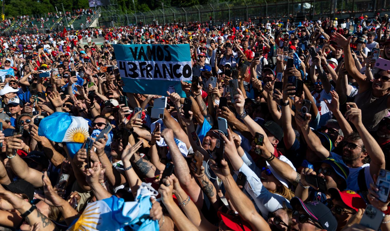 Imagen de La Fórmula 1 hizo hincapié en el furor argentino por Colapinto en Brasil
