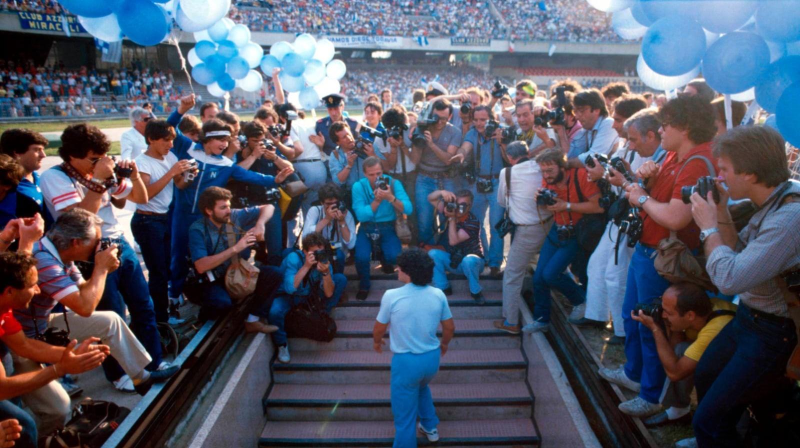 Imagen de El templo mayor donde Maradona se convirtió en dios del fútbol tiene fecha de vencimiento