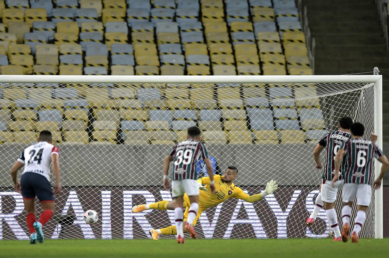 Imagen El penal convertido por Fred significó la apertura del marcador. Foto: @LibertadoresBR