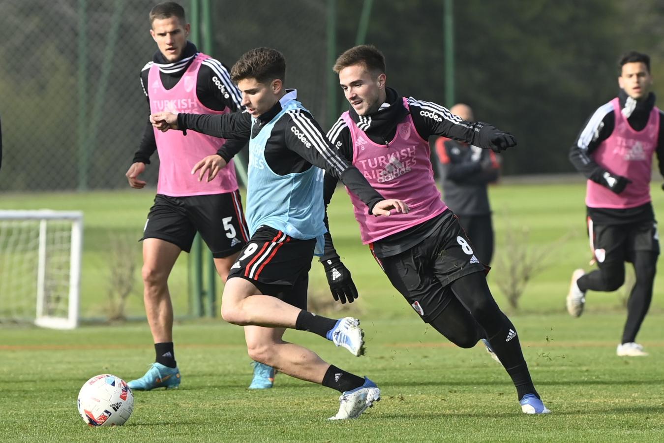 Imagen Julián Álvarez en el entrenamiento.