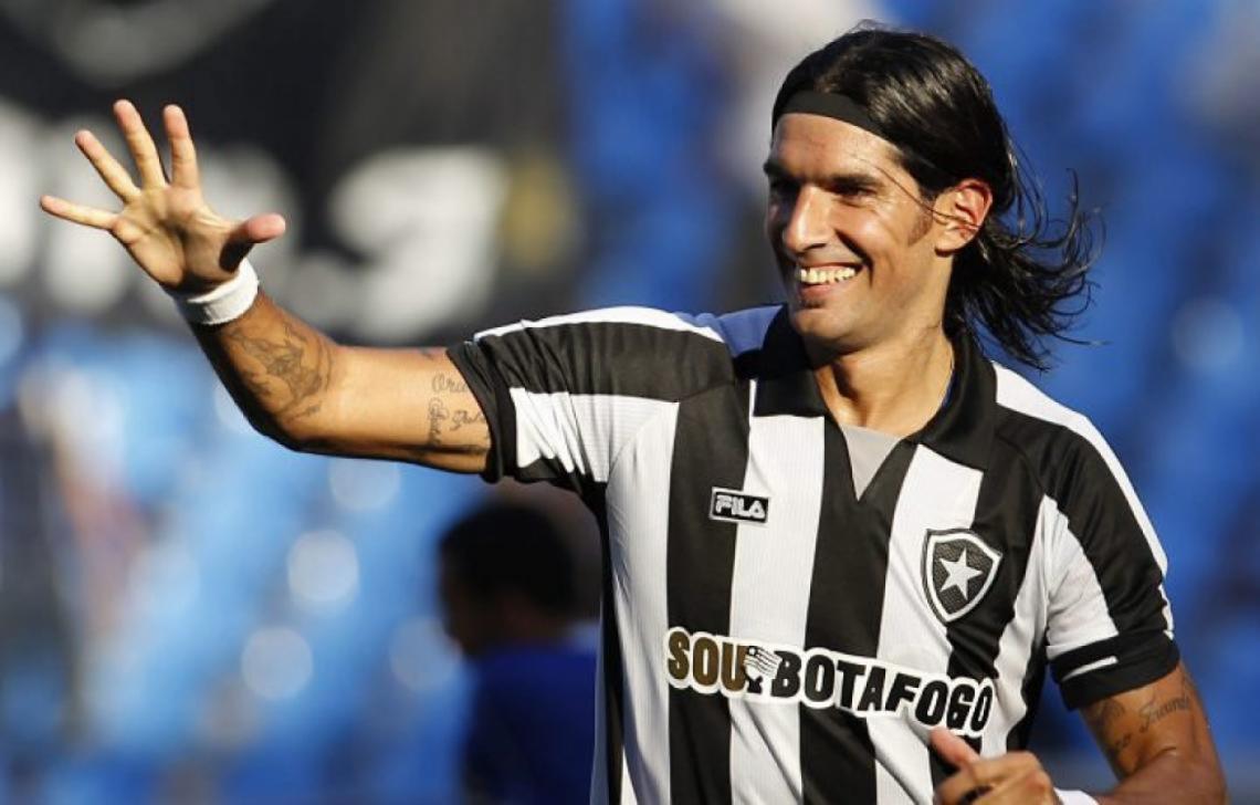 Imagen Abreu en Botafogo.