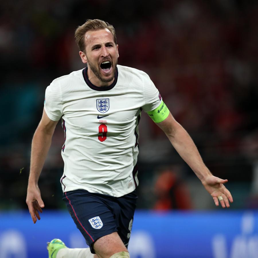 Imagen Décimo tanto de Harry Kane con la casaca inglesa contando Mundiales y Eurocopas. Un goleador de época. Foto: @EURO2020