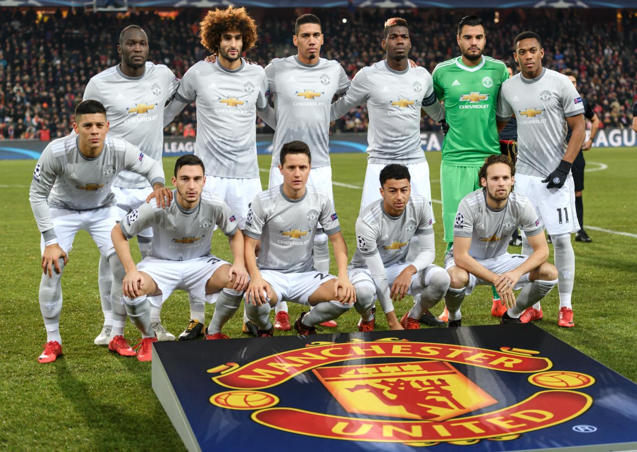 Imagen Ander Herrera, junto a Marcos Rojo y Sergio Romero en Manchester United.