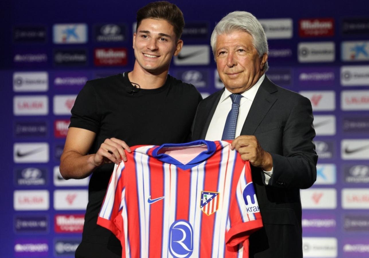 Imagen El presidente de Atlético de Madrid, "tranquilísimo" por la continuidad de la Araña.