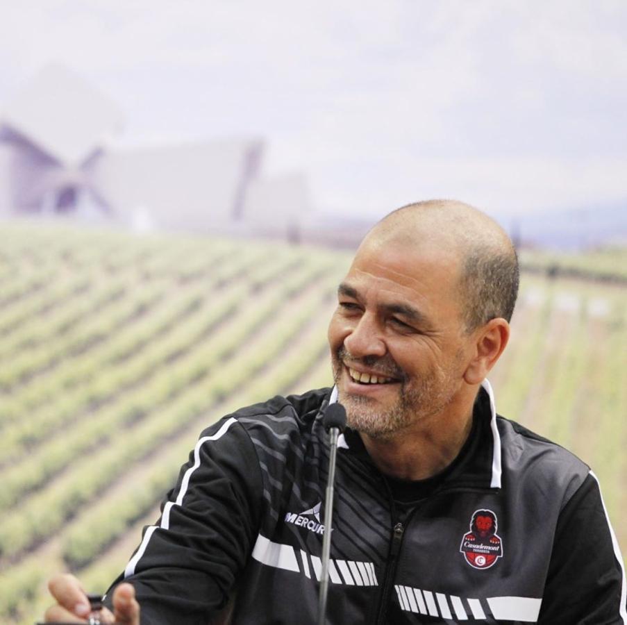 HERNÁNDEZ EN SU PRESENTACIÓN EN ZARAGOZA