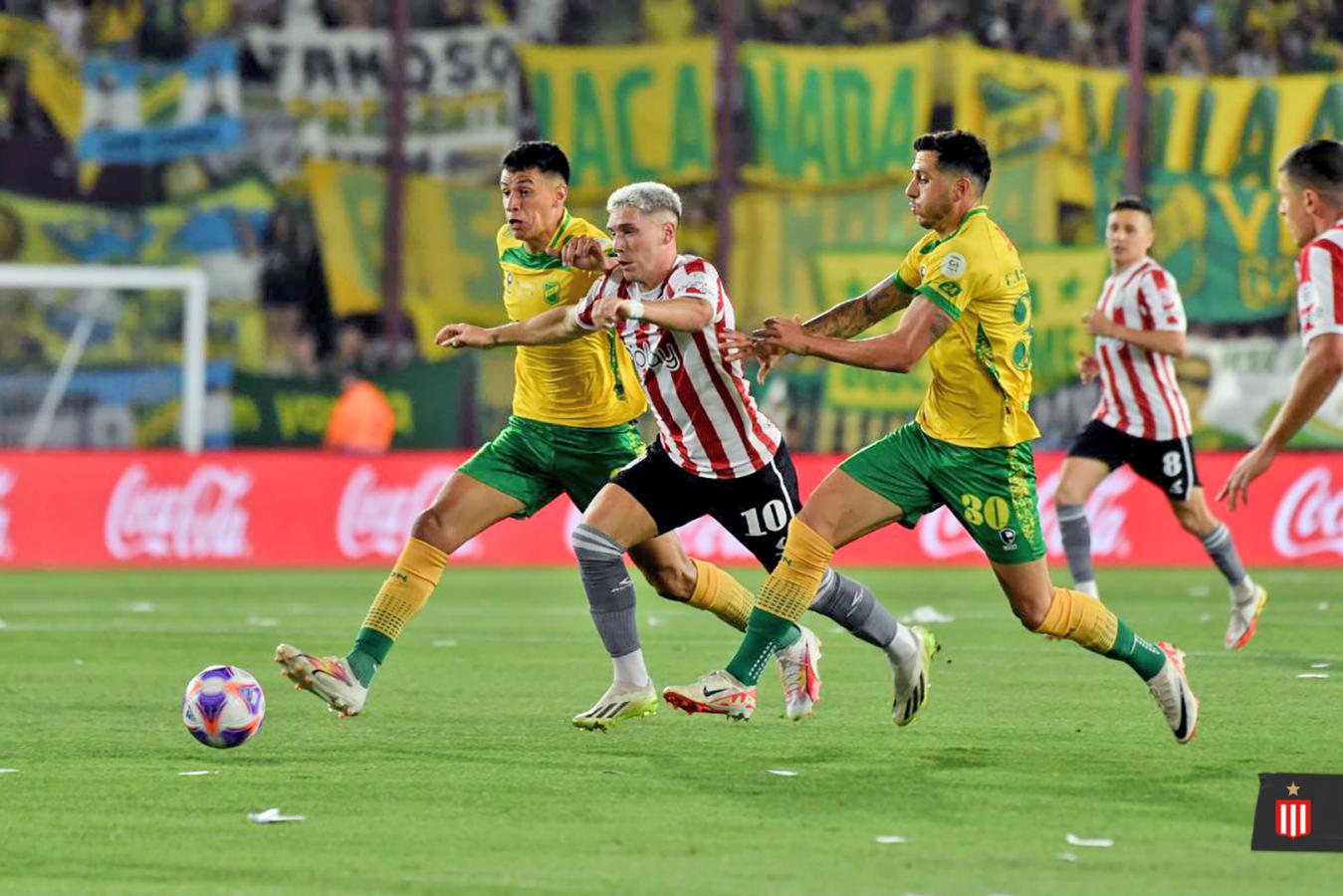 Imagen Rollheiser fue una de las figuras del fútbol argentino en 2023. Aquí en la final de la Copa Argentina ante defensa y Justicia.