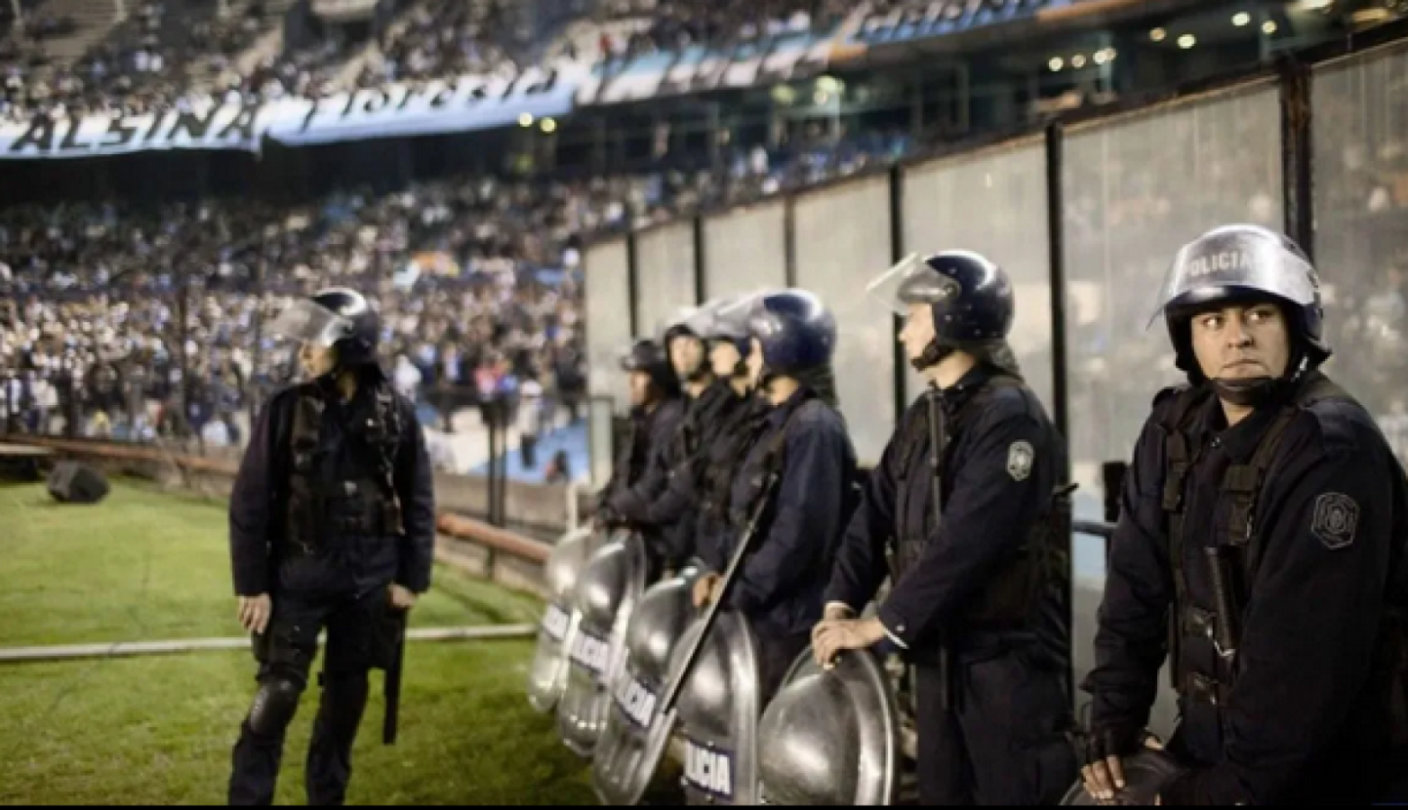 Imagen Racing-Flamengo: más de 1.000 afectados al operativo de seguridad.