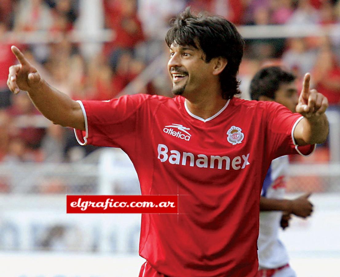 Imagen En Toluco jugó 351 partidos y convirtió 258 goles.