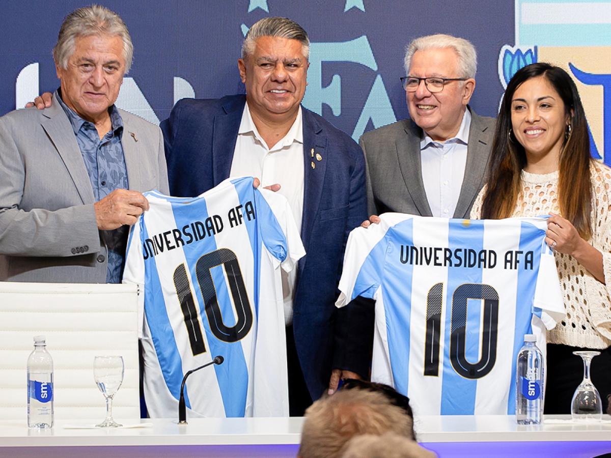 Imagen de Chiqui Tapia lanzó UNAFA, la Universidad del Campeón del Mundo