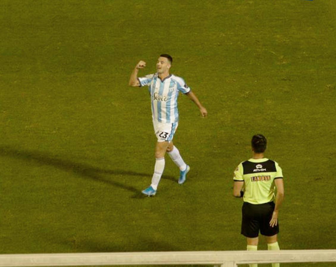 Imagen Ramiro Carrera le dio el primer triunfo en el certamen a Atlético Tucumán. Foto: @ATOficial