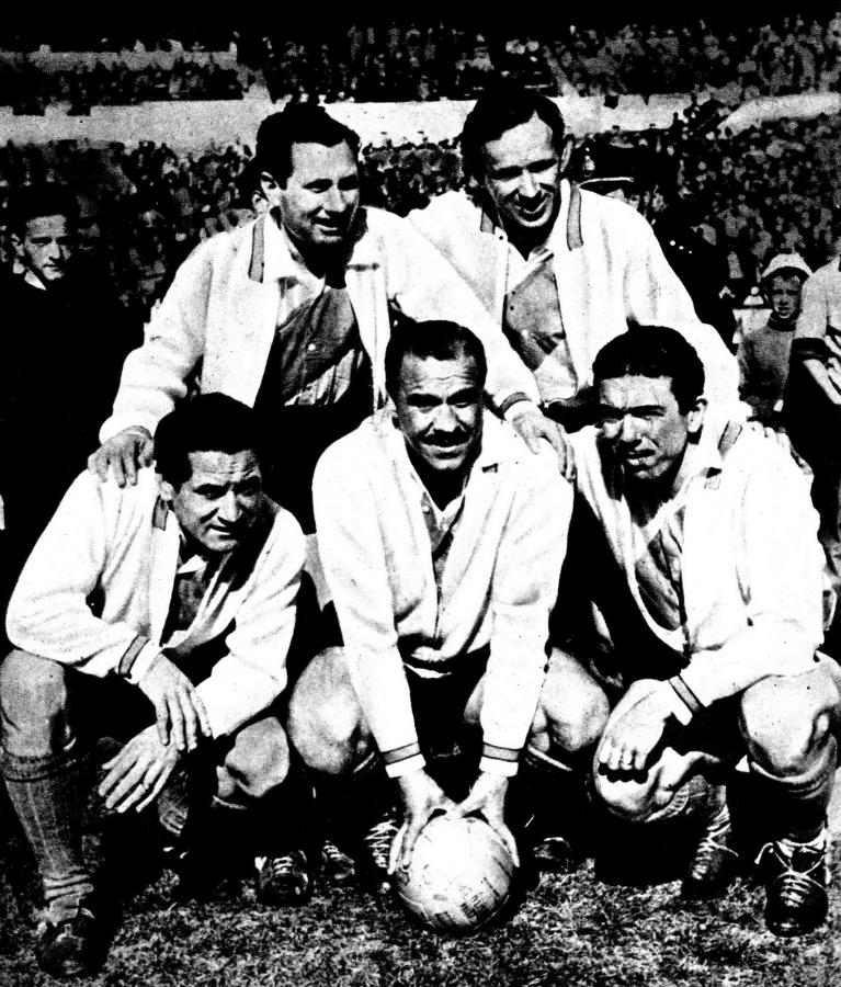 Tarde inolvidable fue esta del reencuentro de "nuestra" máquina en el homenaje a los 25 años de Labruna en River Plate.