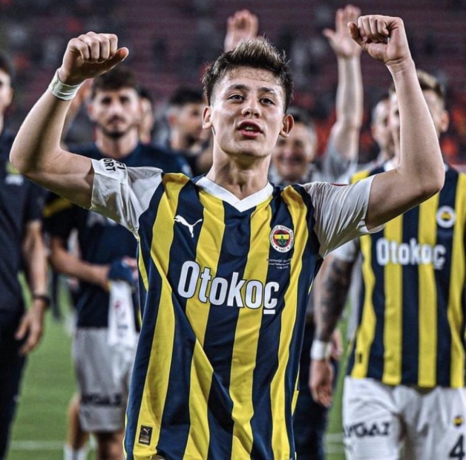 Imagen Gúler, de 18 años, es la joya del fútbol turco.