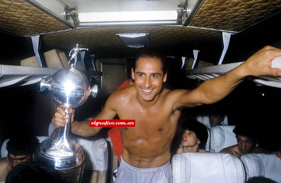 Imagen En 1985 ganó con Argentinos la Libertadores que no pudo con River.