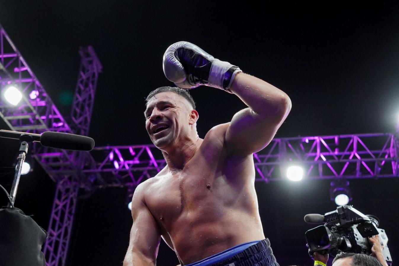 Imagen La felicidad en el rostro de Maravilla Martínez tras vencer a Migliore. Foto: Mariela Más