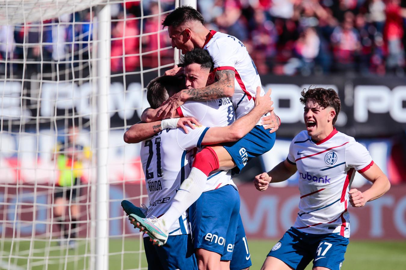 San Lorenzo y un empate con sabor a triunfo ante Belgrano | El Gráfico