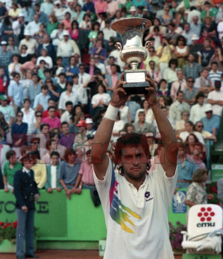 Imagen Mancini, con el último trofeo grande de su carrera