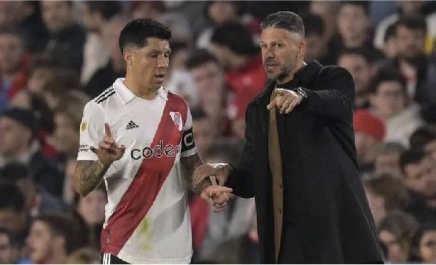 Imagen El quiebre de la relación con Enzo Pérez, un duro golpe para el entrenador.