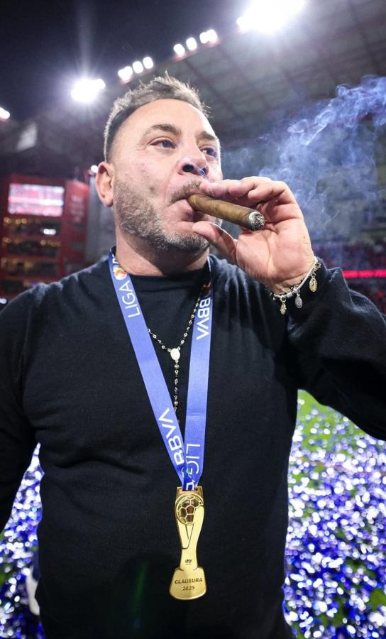 Imagen Antonio Mohamed coronó un año espectacular con Toluca con 4 títulos.