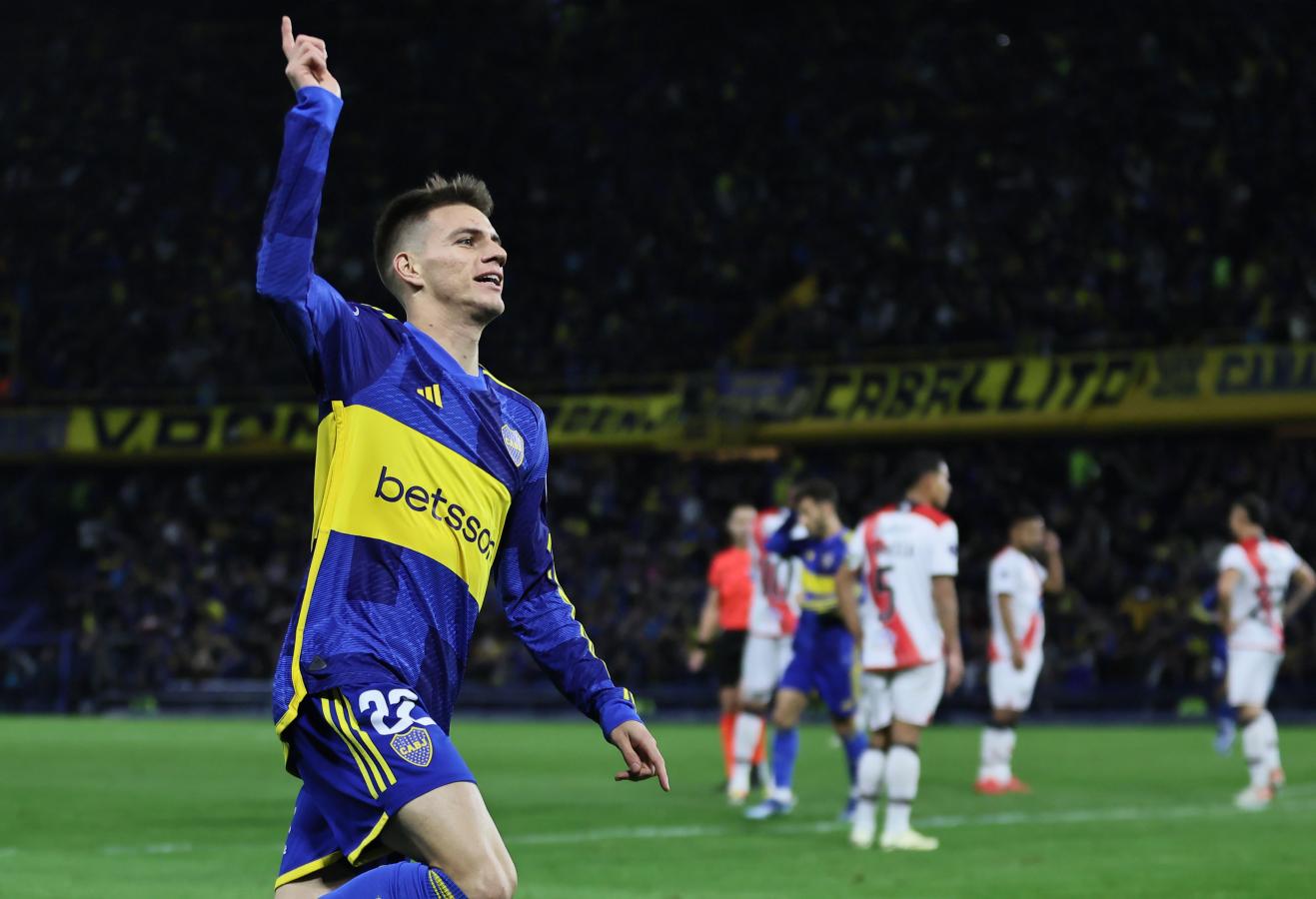 Imagen Boca goleó a Nacional Potosí y jugará los playoffs.