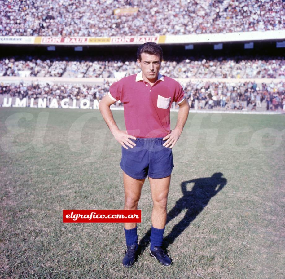 Imagen Ganó el Campeonato de Primera División de 1963.