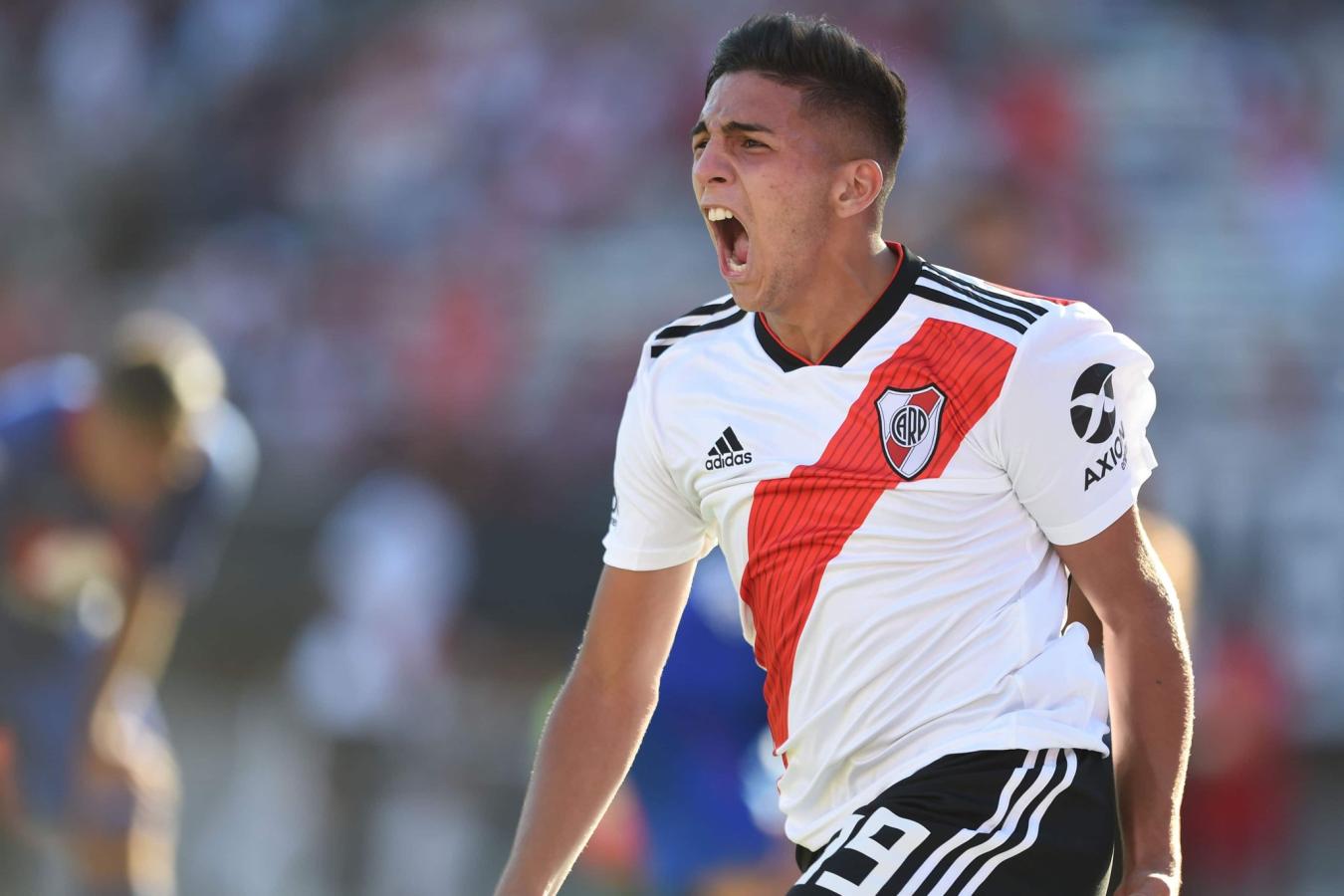 Imagen Hernán López Muñoz grita con alma y vida su único gol con la camiseta de River. Fue el día de su debut.