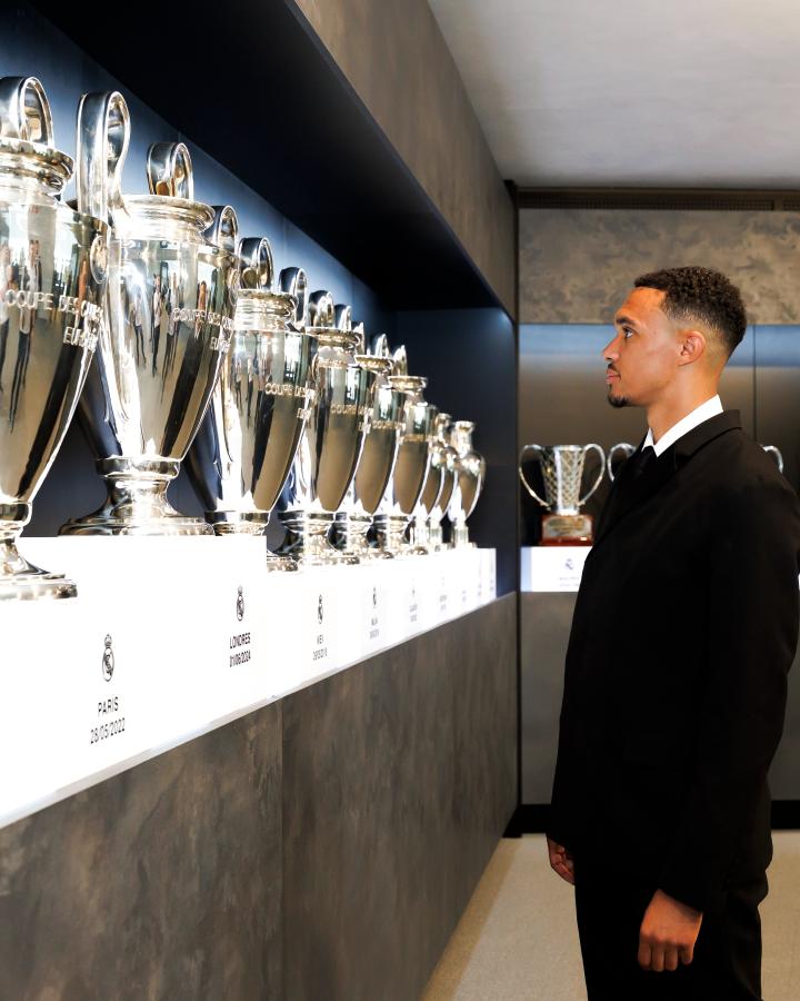 Imagen Trent y las 15 Champions League en el icónico museo de Real Madrid.