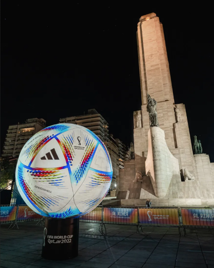 Imagen Al Rihla en el monumento a la bandera, en Rosario.