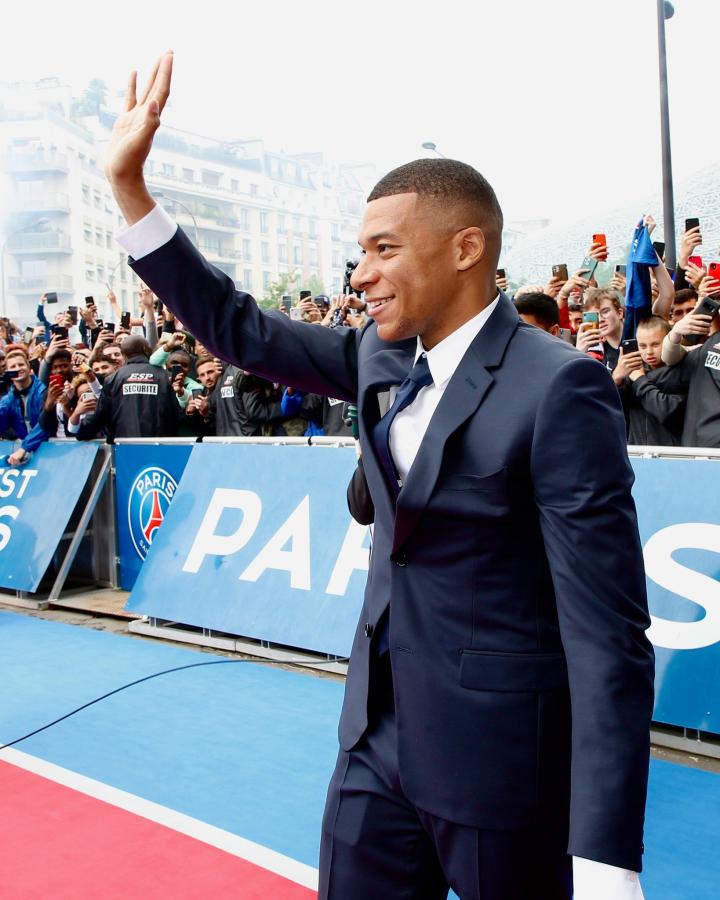 Mbappé quer o Real Madrid mas exige valores 'obscenos' aos merengues