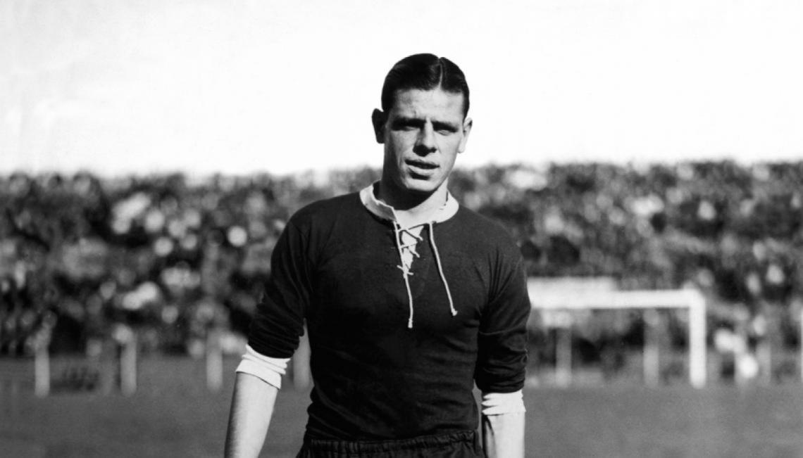 Imagen El Cuila Sastre en Independiente. El primer jugador argentino que encarnó el "fútbol total".