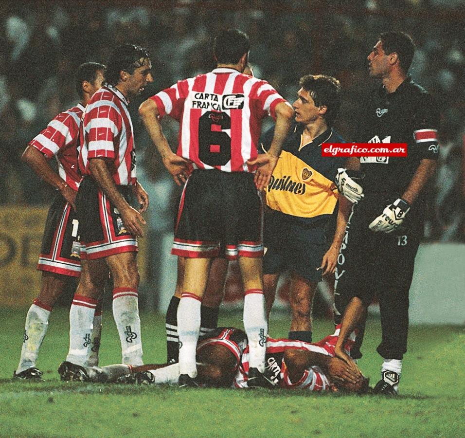 Imagen Discutidor y provocador, Guillermo jugó un partido aparte contra todo Estudiantes.
