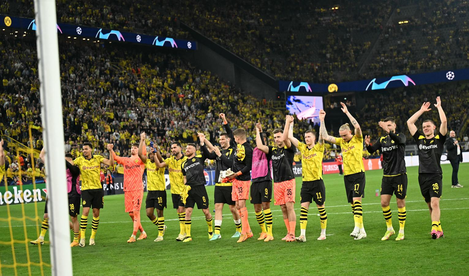 Imagen de Borussia Dortmund hizo lo elemental: ganar de local