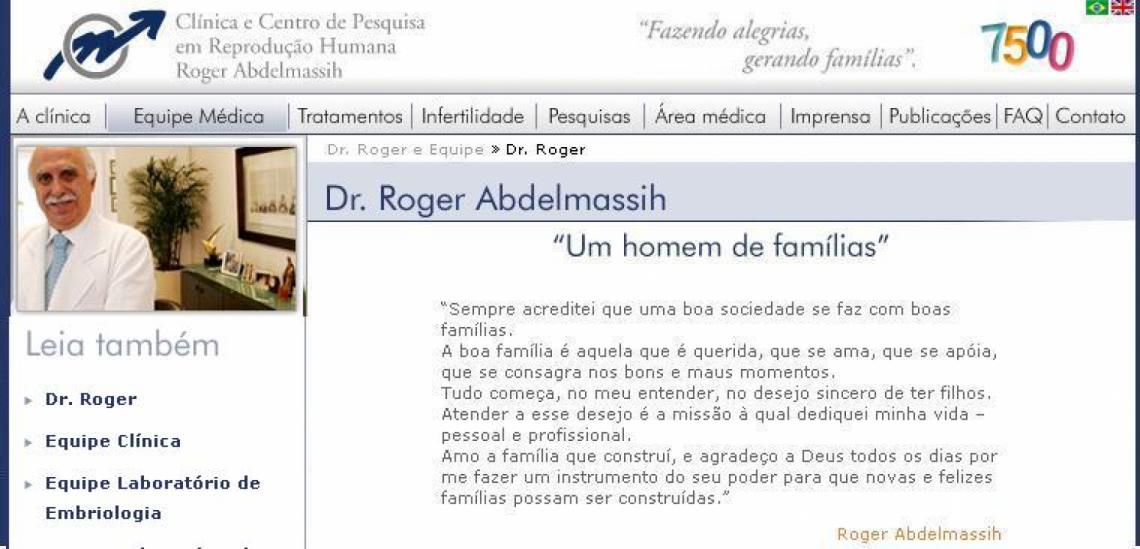 Imagen En la web de su clínica se vende como "un hombre de familia".