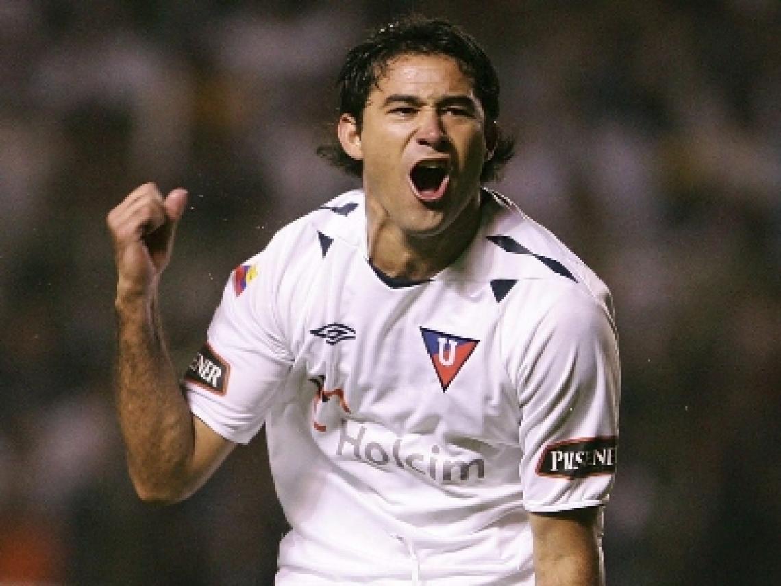 Imagen Es el hombre gol de la LDU de Quito y podría jugar con la camiseta de la selección ecuatoriana.