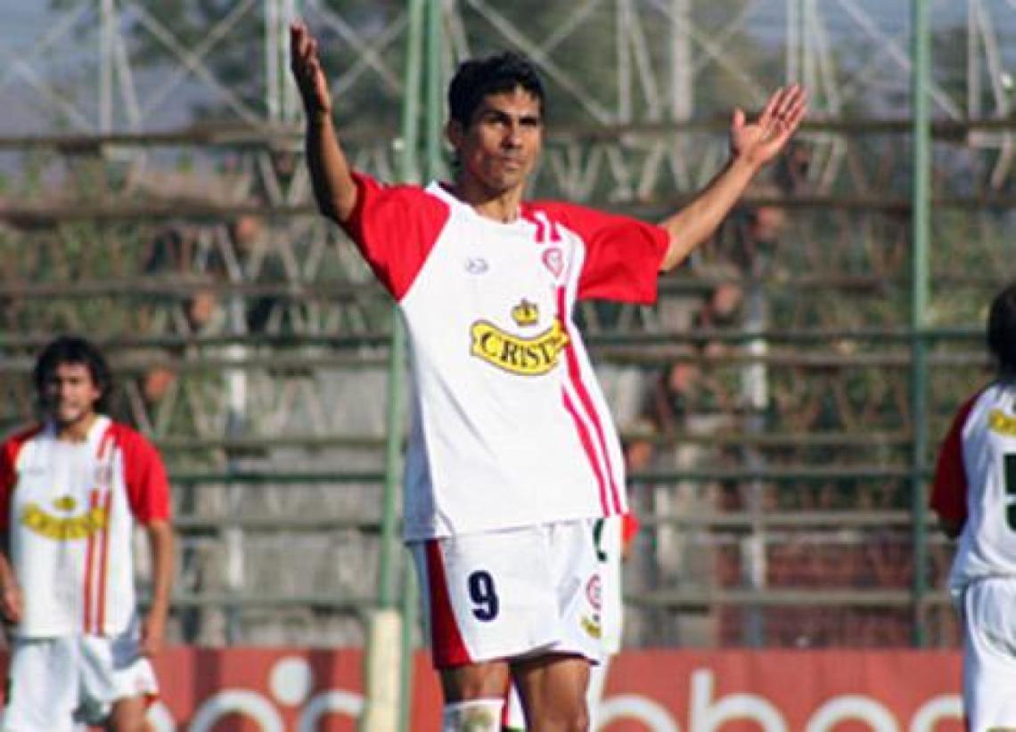 Imagen GOLEADOR. Vildozo consiguió el cariño de los hinchas de Unión San Felipe con cada uno de sus goles. 