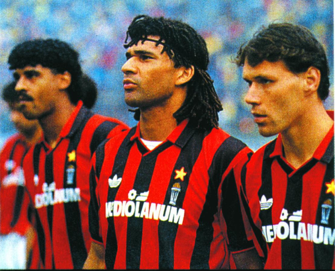 Imagen TRIO MITICO: Rijkaard, Gullit y Van Basten, los holandeses que brillaron en el Milan de Sacchi.