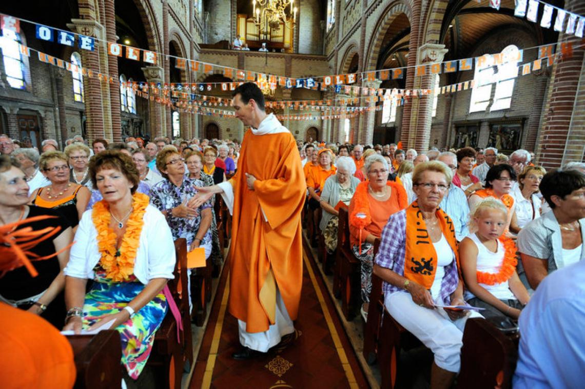 Imagen ASI se celebró la misa dedicada a la selección de Holanda. 