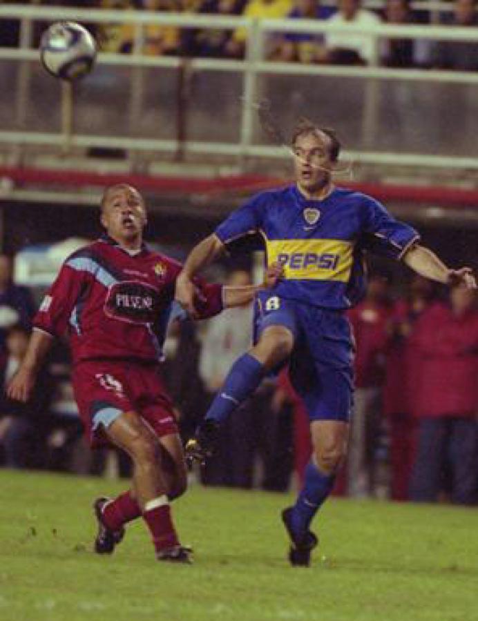 Imagen BALBO en su segundo partido oficial con la camiseta de Boca. Fue en la vuelta por los octavos de final, ante El Nacional de Ecuador.
