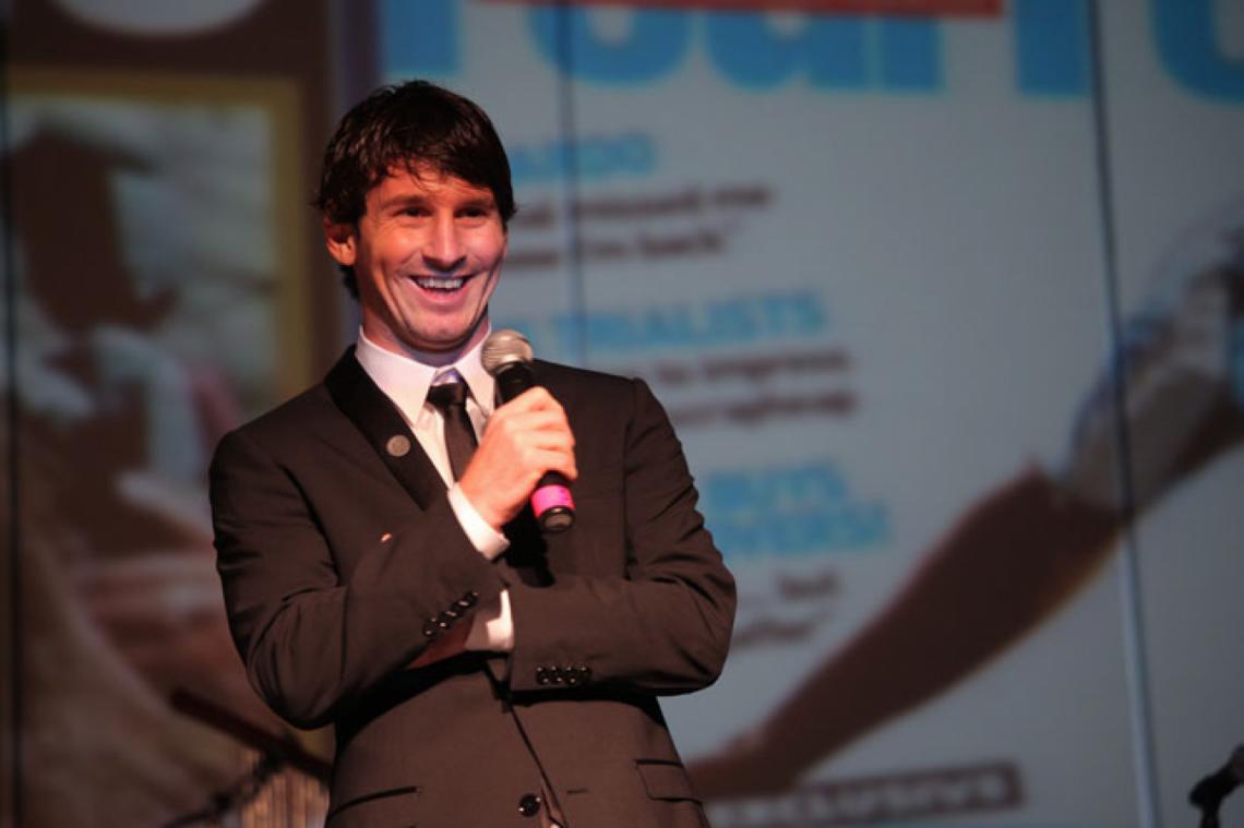 Imagen MESSI brindaba unas palabras de agradecimiento a los invitados de la gala solidaria de su Fundación.