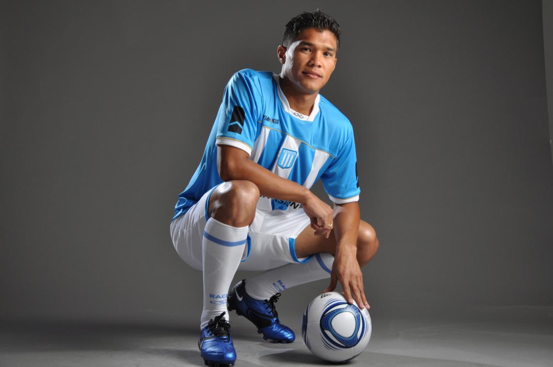 Imagen El delantero, único colombiano en marcar cuatro hat-tricks en un año, debutó en la selección de su pais en 2009.