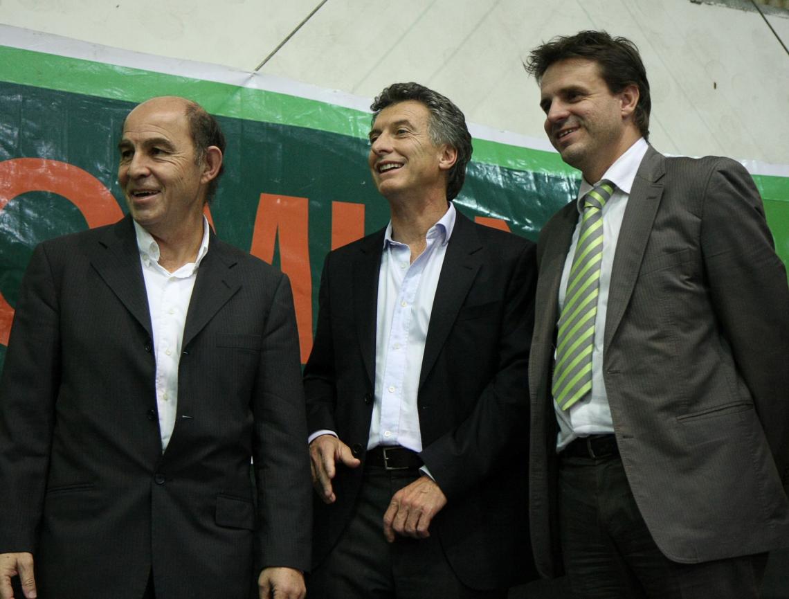 Imagen EL BOCHA Junto a Macri y el diputado Avelino Tamargo.