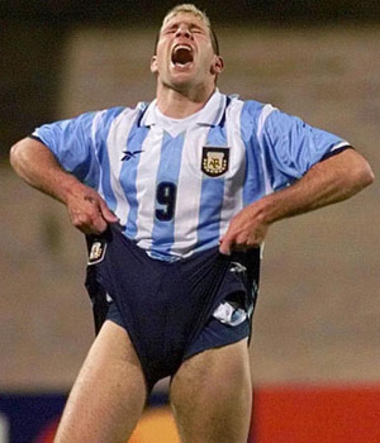 Imagen QUEDO EN LA HISTORIA. Martín Palermo en la noche que erró los tres penales