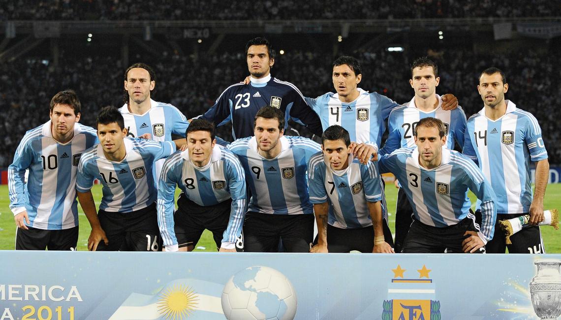 Imagen Los once de Argentina que vencieron 3-0 a Costa Rica (AFP)