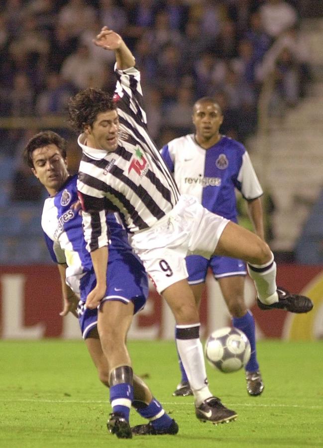 Imagen PASE record de un chileno: la Juve lo pagó 25 millones de euros. Jugó poco.