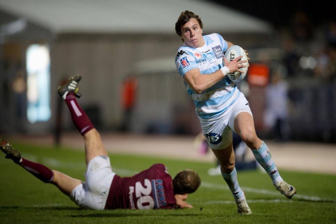 Imagen IMHOFF deja atrás a Gerard Fraser, durante un partido de su Racing Metro ante Bordeaux por el Top 40 francés.