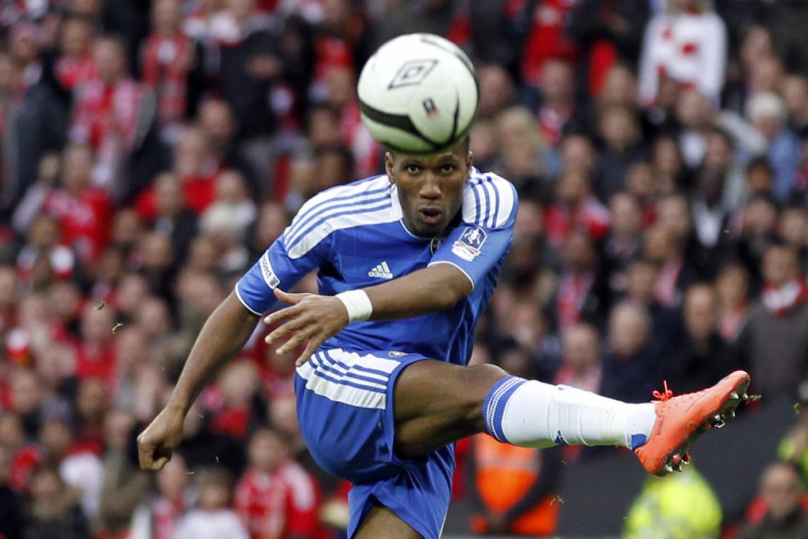 Imagen DIDIER DROGBA, alma y goleador del Chelsea.