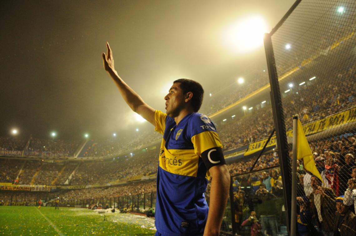Riquelme: "Me transpira la mano cuando llego a la cancha ...